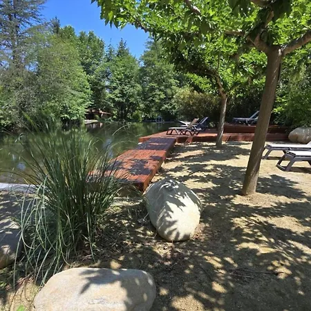 Confortable 2 Avec Terrasse, - Api-1-52-1748 אתר קמפינג Espira-de-Conflent